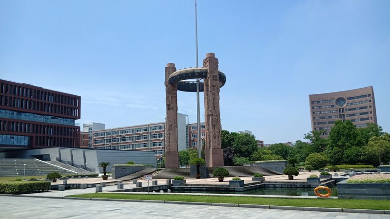 电子元件故障维修：揭秘上海优质厂家选择要点